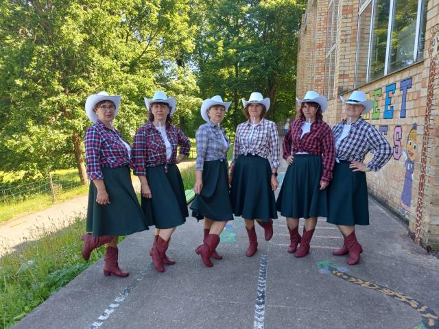 Līnijdeju grupa "Dardedze"